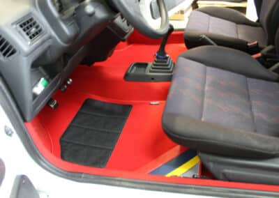 Sur Tapis rouges avec bandes PTS pour 106 XSI ou 106 rallye 4759