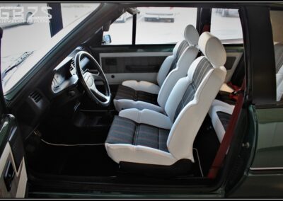 intérieur restauré Peugeot 205 Roland Garros